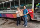 ENTREGA DE INDUMENTARIA A CHOFERES DE BUS