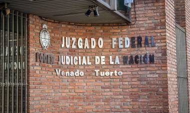 VENADO TUERO- SENADOR ENRICO: DENUNCIAMOS UN CENTRO DE DISTRIBUCION DE DROGAS