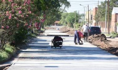 PAVIMENTO EN CALLE CHACABUCO