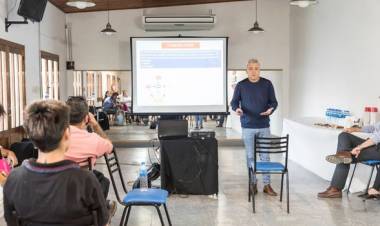 CAPACITACION SOBRE SEGURIDAD VIAL