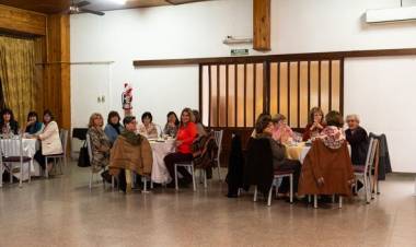 HOMENAJE A DOCENTES JUBILADOS