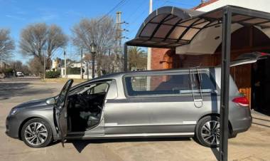 CELR: LA COOPERATIVA DE RUFINO ADQUIRIO UN NUEVO COCHE FUNEBRE PARA LOS ASOCIADOS
