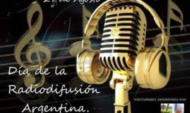 27 DE AGOSTO: DIA DE LA RADIO
