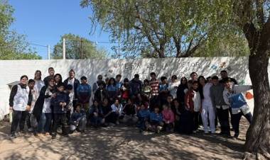 SAMCO RUFINO: LA SALUD VA A  LA ESCUELA