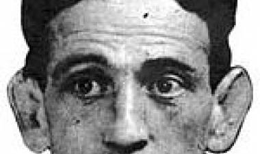 31 DE OCTUBRE DE 1896: NACE EL PETISO OREJUDO