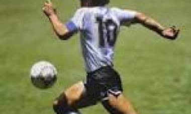 25 DE NOVIEMBRE DE 2020: FALLECIO DIEGO A. MARADONA