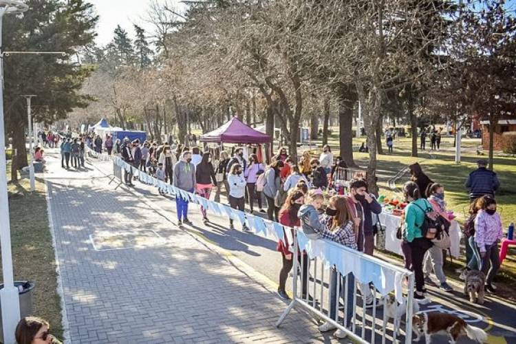 VENADO TUERTO: EL PARQUE MUNICIPAL A PLENO