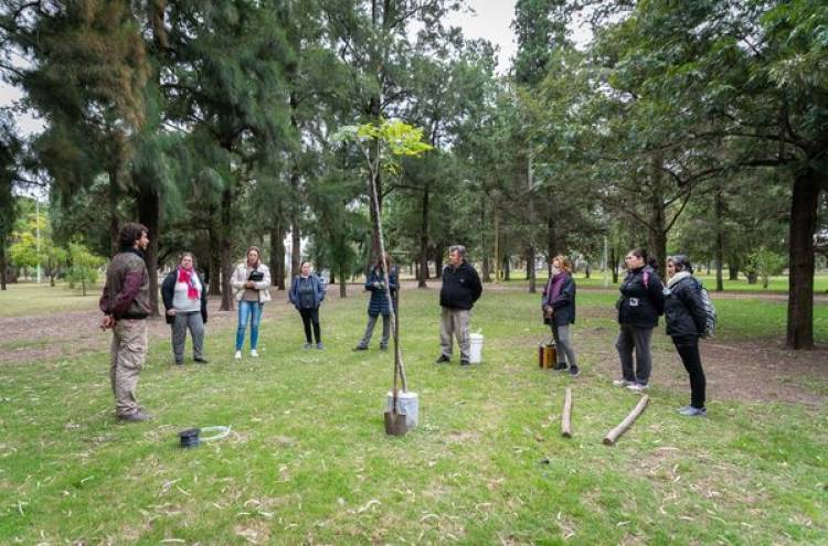 TALLER DE JARDINERIA Y PODA