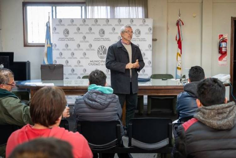 COMENZO EL CURSO DE SOLDADOR BASICO (21/5)