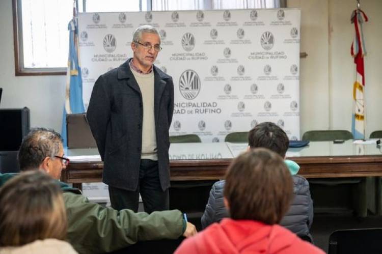 COMENZO EL CURSO DE SOLDADOR BASICO (21/5)