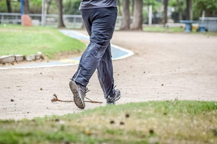 "PARA QUE EL GOBIERNO PROVINCIAL TERMINE LAS OBRAS DEL PARQUE MUNICIPAL"