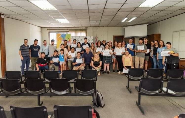 ENTREGA DE CERTIFICADOS