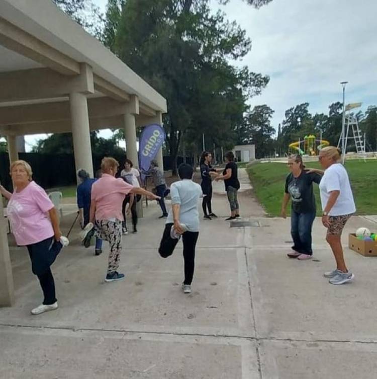 HOGAR SALAS COBO: SEGUIMOS EN MOVIMIENTO