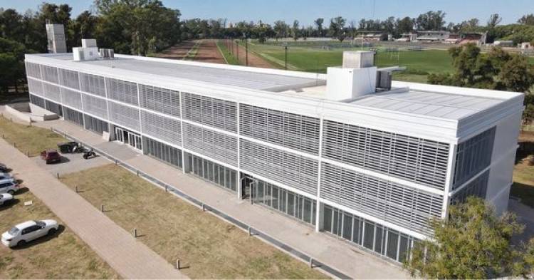 GOBERNADOR OMAR PEROTTI EN ROSARIO