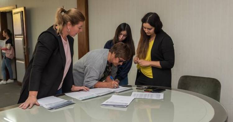 ENTREGA DE BECAS EDUCATIVAS 2023