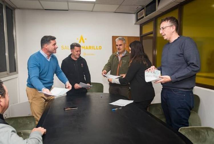 ENTREGA SEGUNDA CUOTA FONDO DEPORTIVO INSTITUCIONAL