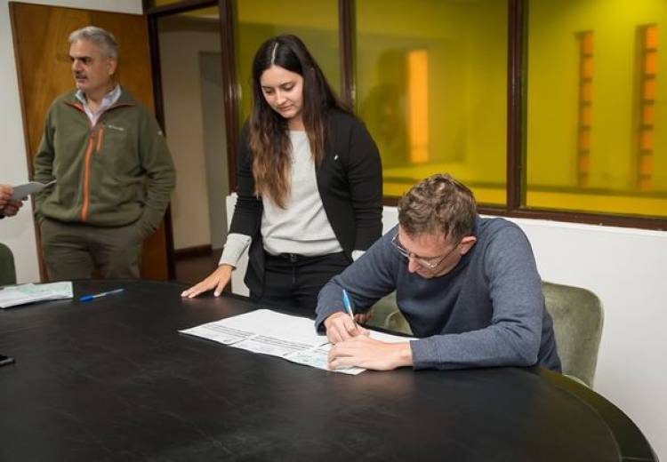 ENTREGA SEGUNDA CUOTA FONDO DEPORTIVO INSTITUCIONAL