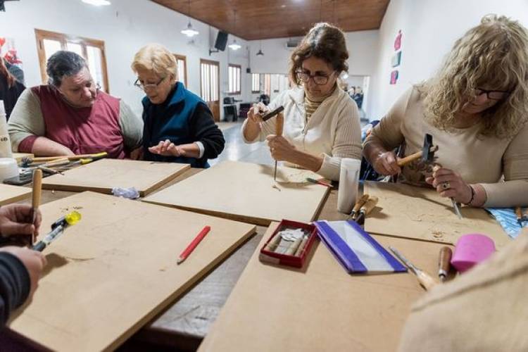 CLASES DE TALLADO DE MADERA