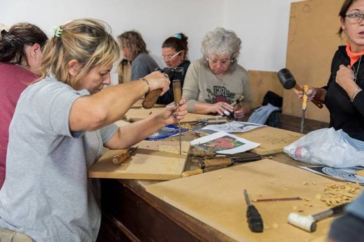 CLASES DE TALLADO DE MADERA