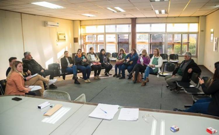 REUNION CON REPRESENTANTES  ENTDADES EDUCATIVAS POR FAE