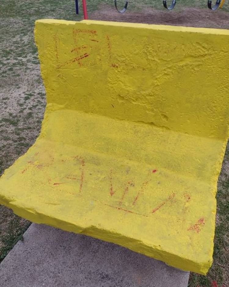 VANDALIZMO EN PLAZOLETA "LA VECINAL"