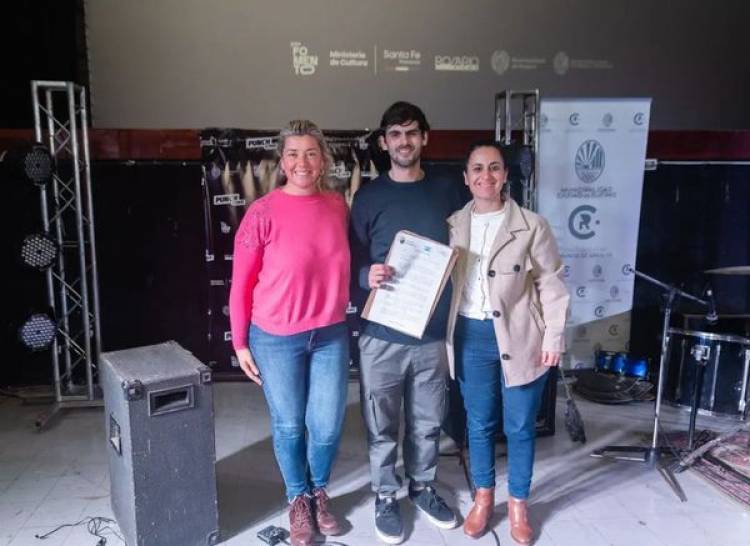 CELSO FLORENCE FUE DECLARADO"CIUDADANO RUFINENSE DESTACADO EN EL AMBITO DE LA CULTURA"