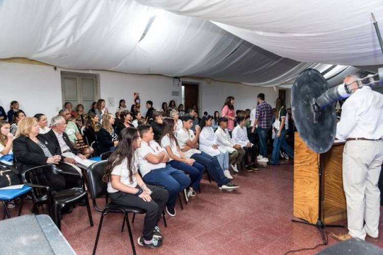 MEJORES COMPAÑEROS