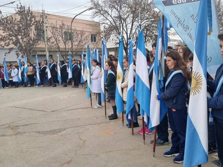 20 DE JUNIO- FELIZ DIA DE LA BANDERA