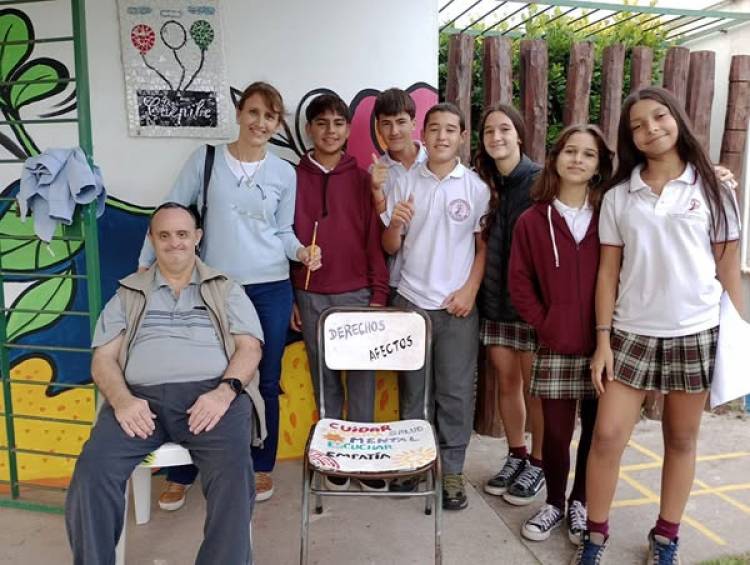 CHE PIBE ASOCIACION CIVIL: SILLA DE LA SALUD MENTAL COMUNITARIA Y COLECTIVA
