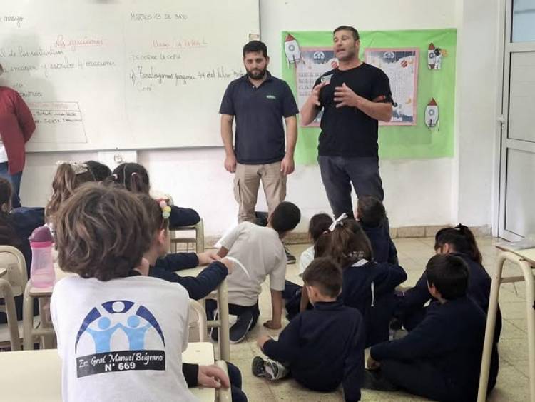 CHARLA SOBRE RESIDUOS EN LA 669