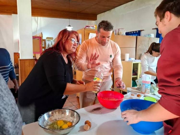 HICIMOS FIDEOS CASEROS EN ENVION