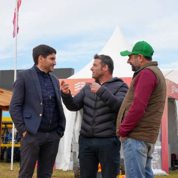 INTENDENTE NATALIO LATTANZI EN AGROACTIVA