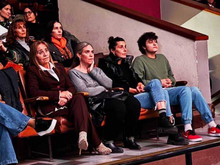 LA IMPORTANCIA DE LA INCLUSIONDE LOS NIÑOS Y ADOLESCENTES CON SINDROME DE TOURETTE