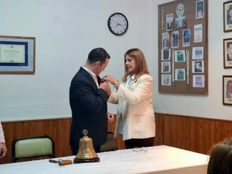 NUEVAS AUTORIDADES EN EL ROTARY CLUB RUFINO