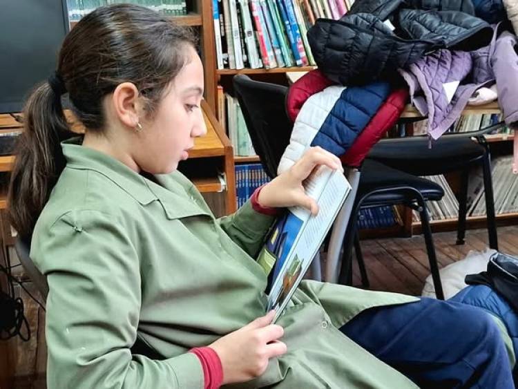 VISITAS ESCOLARES A LA BIBLIOTECA Y EL MUSEO