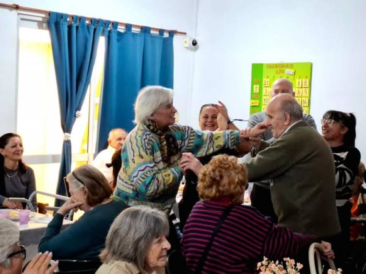 FELICES 36 AÑOS GERIATRICO "NUESTRO HOGAR"