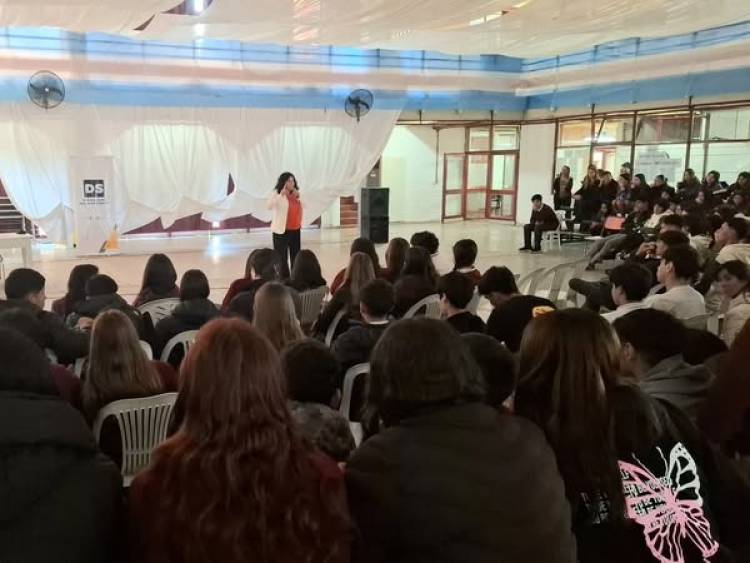 INICIO EL CICLO DE CHARLAS DE "BARRIO SEGURO"
