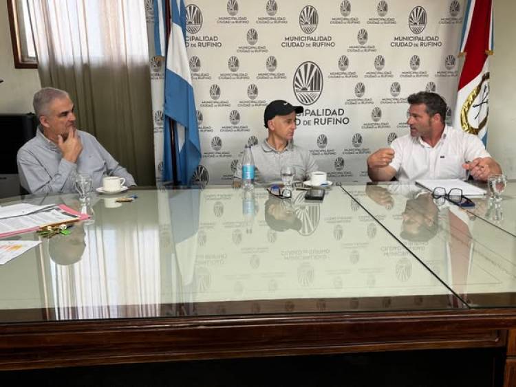 REUNION POR CONTRATO DE CONCESION