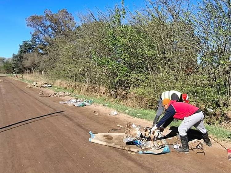 TRABAJOS DE LIMPIEZA EN TODA LA CIUDAD