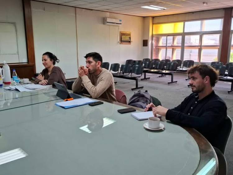 REUNION CON CONSEJALES POR CONTRATO DE CONCESION DE ENERGIA