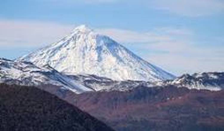 LEYENDA DEL VOLCAN LANIN