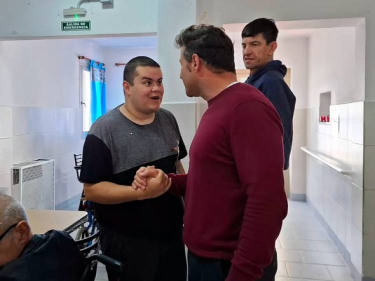 VISITA EN SAN TEODORO