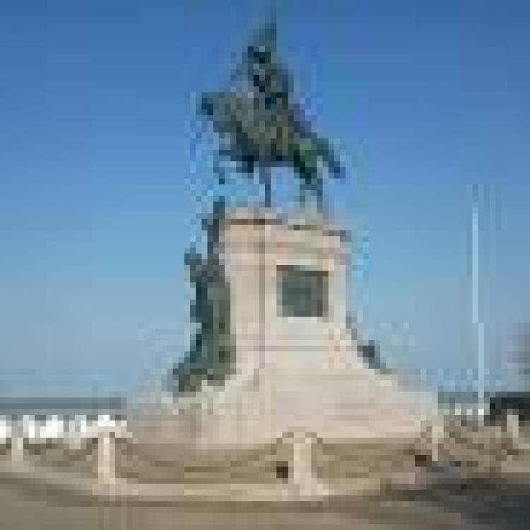 24 DE OCTUBRE DE 1909: SE INAUGURA EN FRANCIA MONUMENTO A DON JOSE DE SAN MARTIN