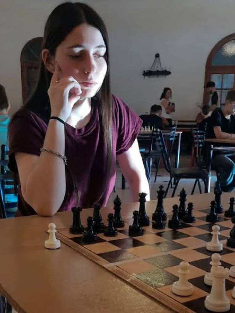 ENCUENTRO DE AJEDREZ EN VENADO TUERTO