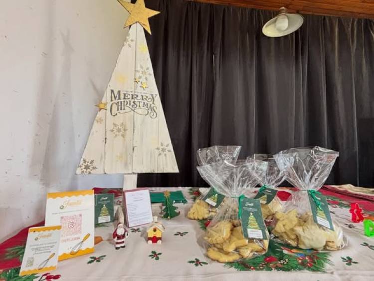 EXITOSA CLASE DE GALLETITAS NAVIDEÑAS