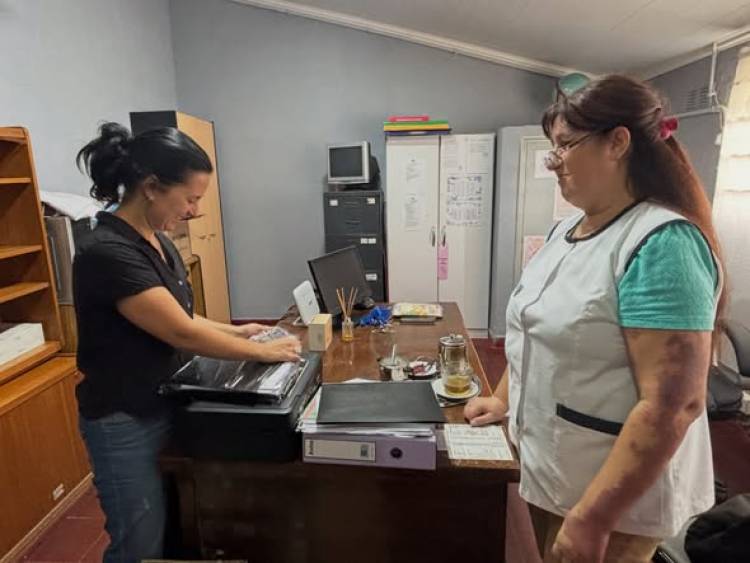 ENTREGA DE KITS A ESCUELAS PRIMARIAS